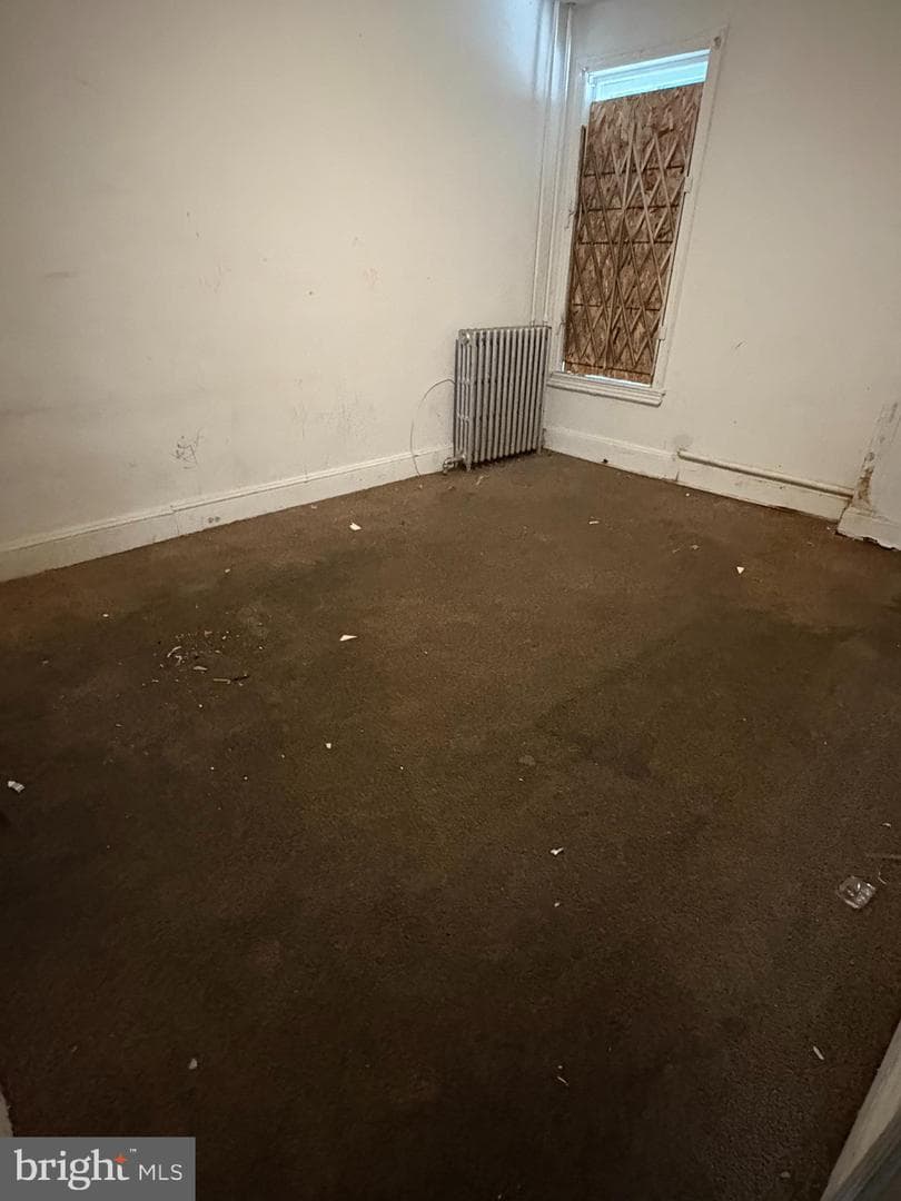 24 N Peach Street photo 3