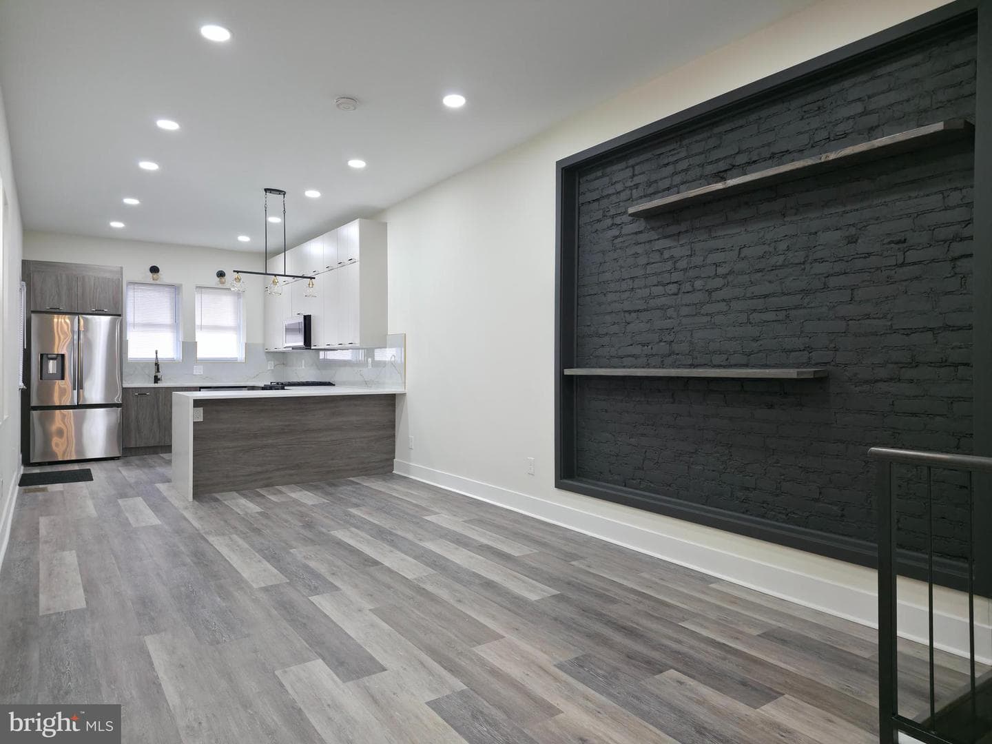 4066 Parkside Avenue photo 3