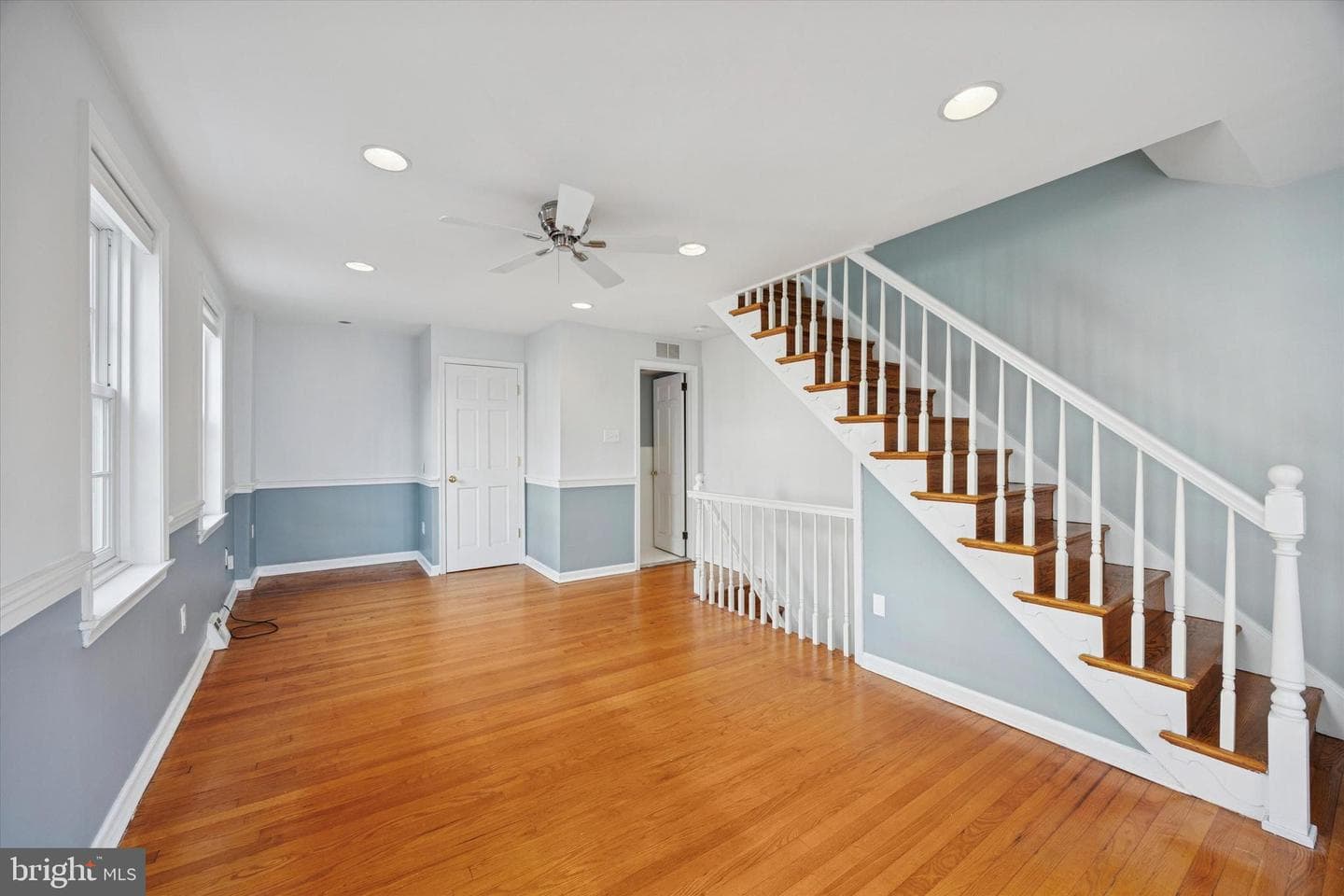 715 Rodman Street photo 12