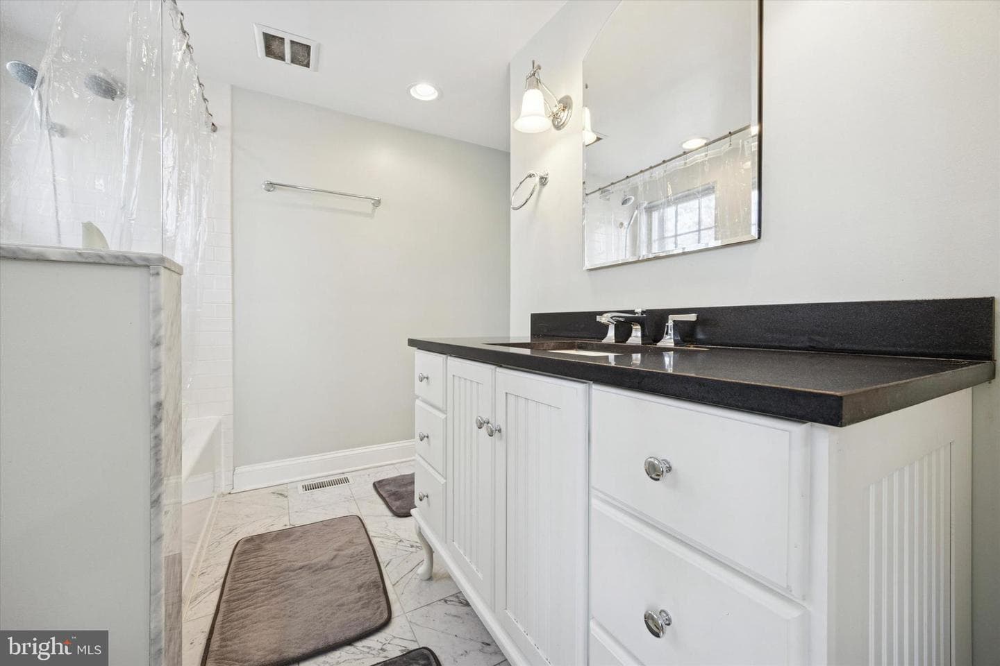 715 Rodman Street photo 7