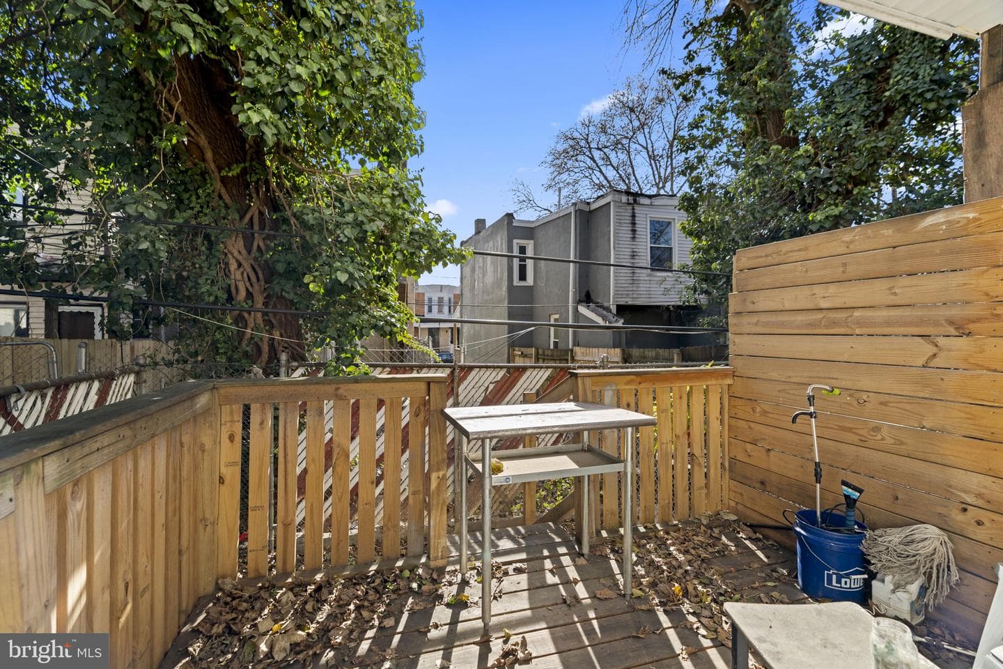 5018 Ogden Street photo 9