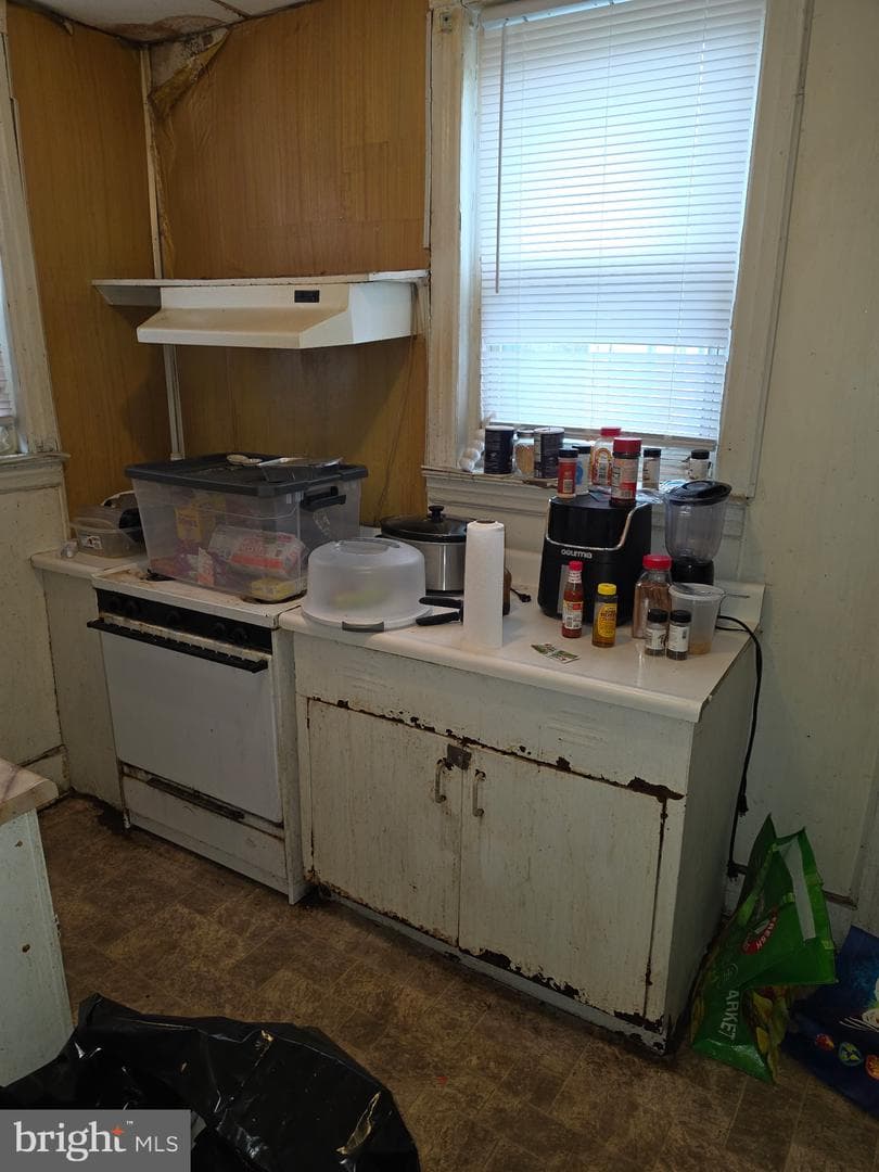 910 S 58th Street photo 5