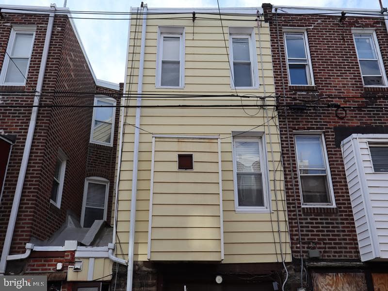 221 Kenilworth Avenue photo 3