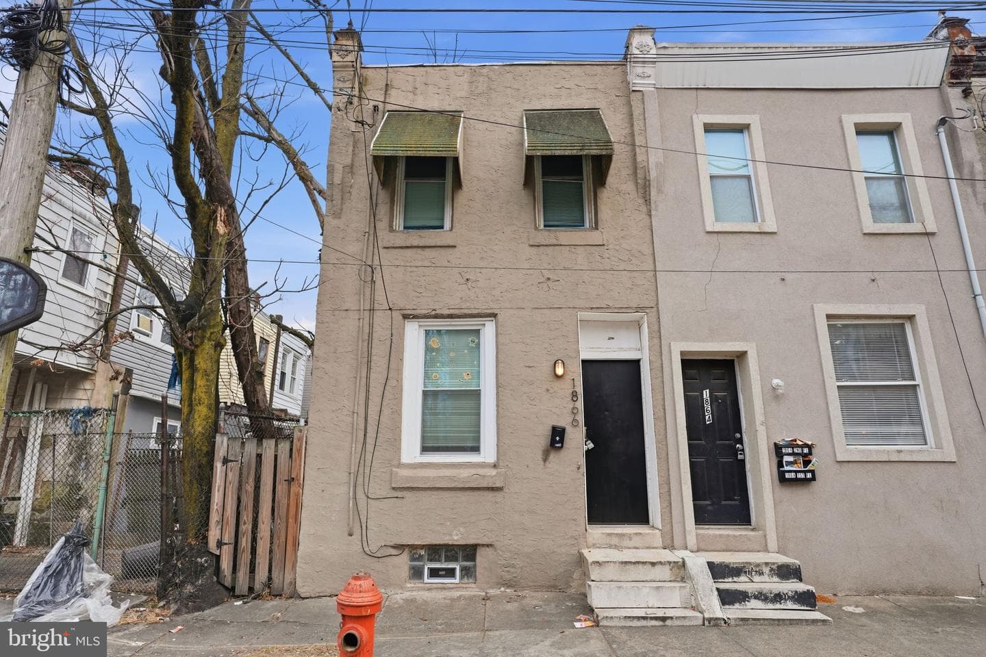 1866 E Cornwall Street photo 4
