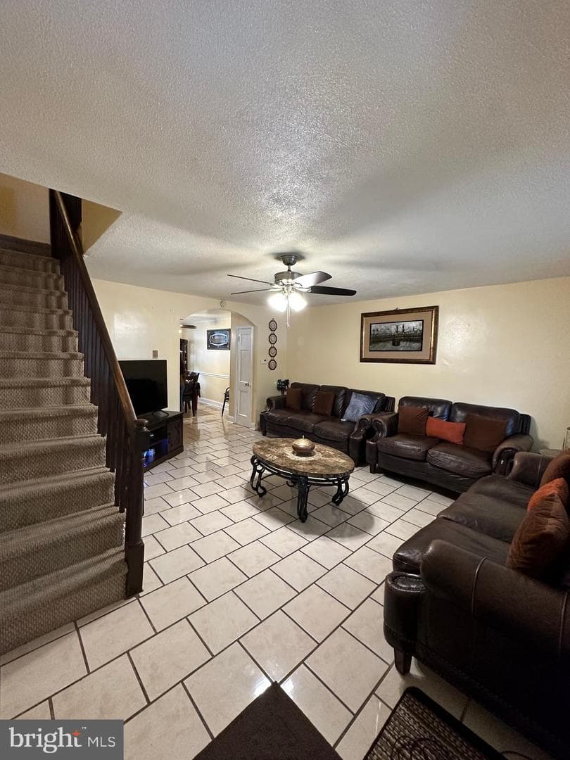 6018 Frontenac Street photo 4