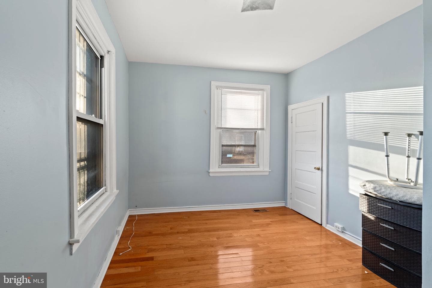 5101 Ditman St photo 15