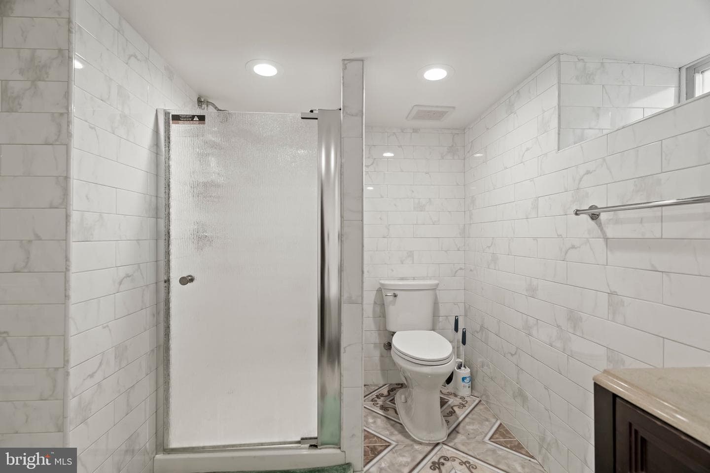 5101 Ditman St photo 33