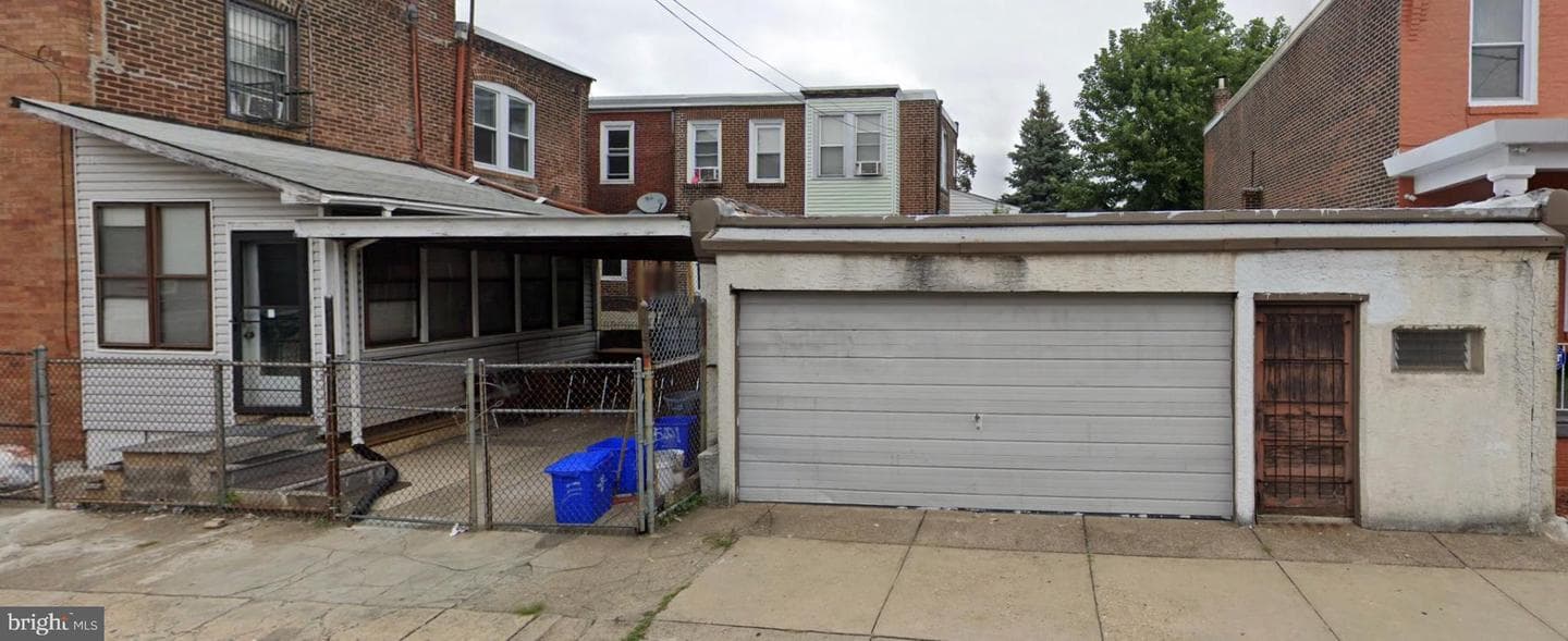 5101 Ditman St photo 36