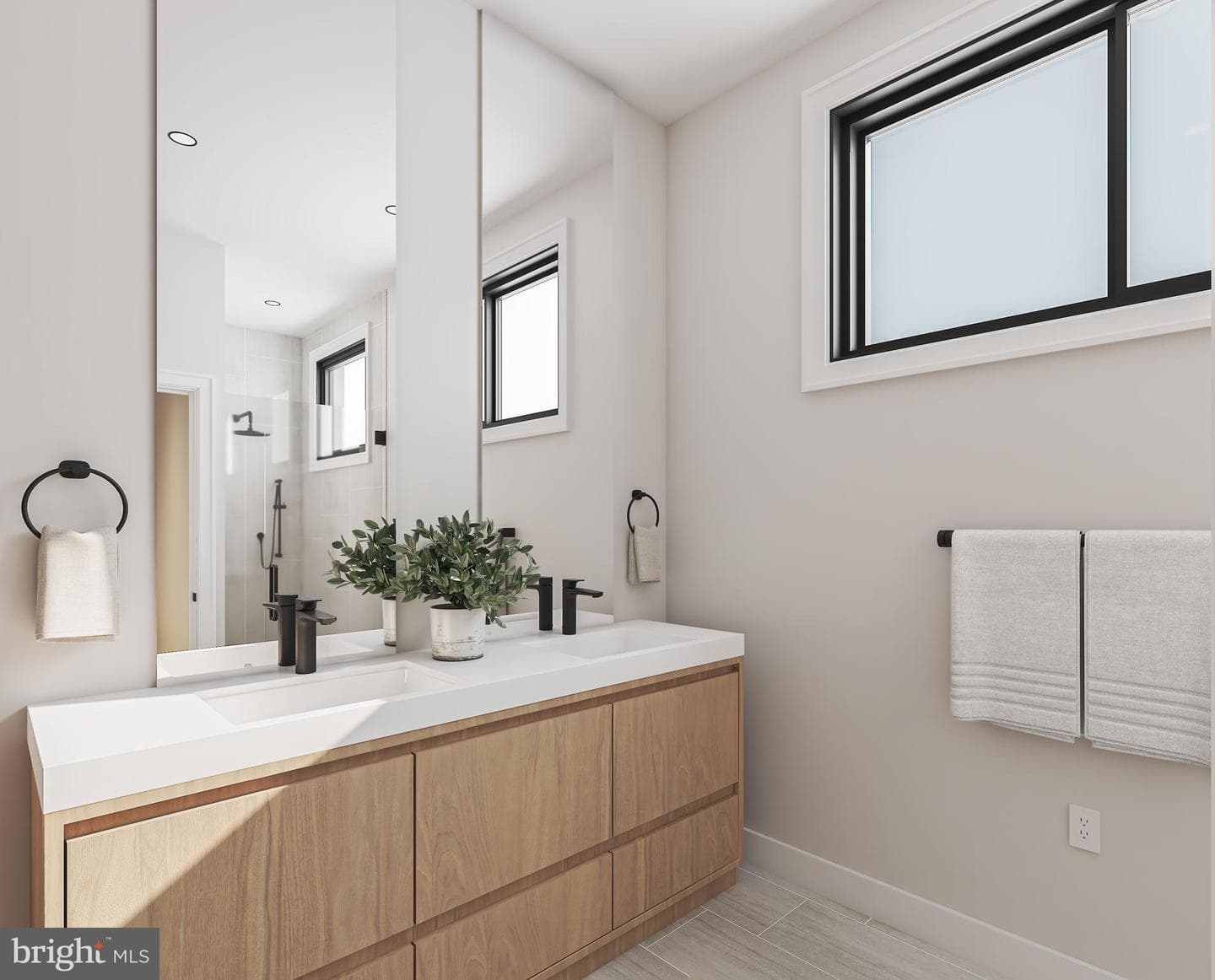 158 W Berks Street photo 6