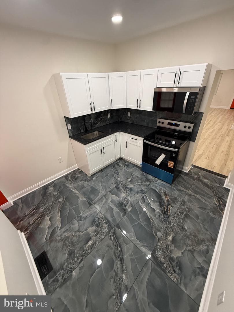 6636 Edmund Street photo 23