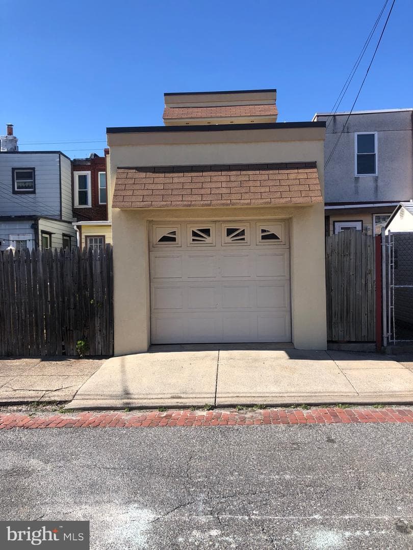 3431 E Thompson Street photo 22