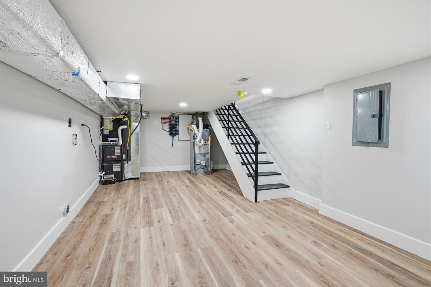 2538 S Sheridan Street photo 13