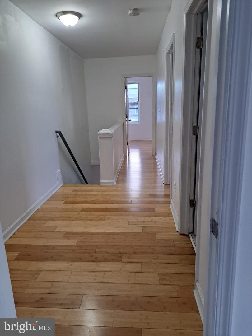 5835 Arch Street photo 13