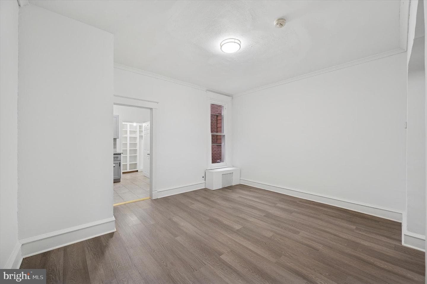 892 Granite Street photo 4