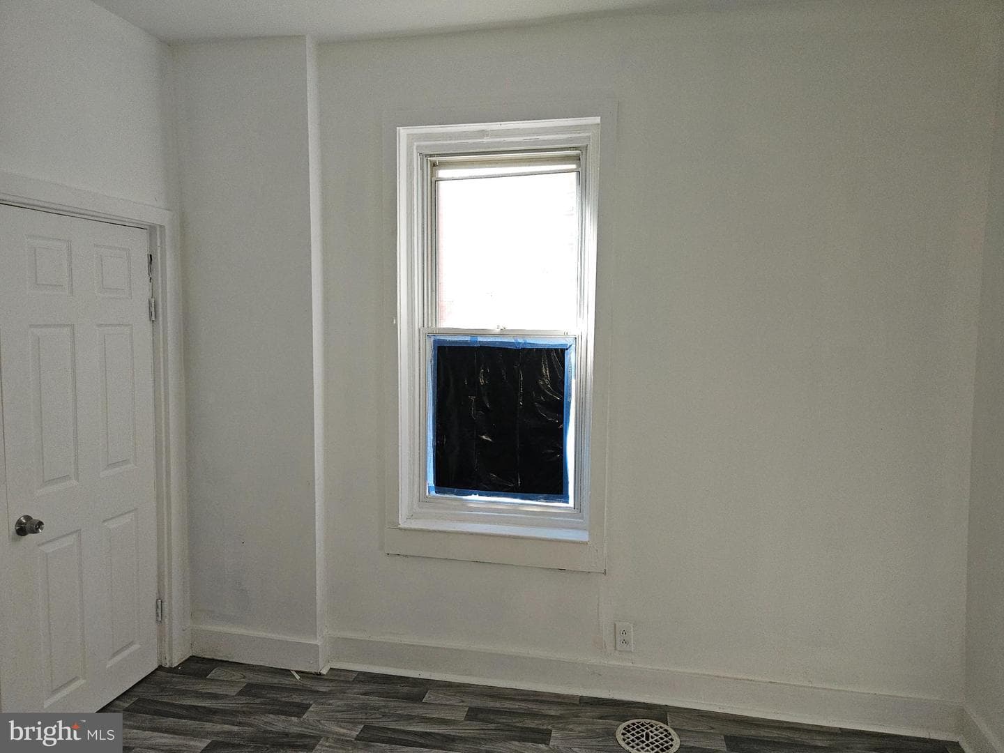 522 W Westmoreland Street photo 25