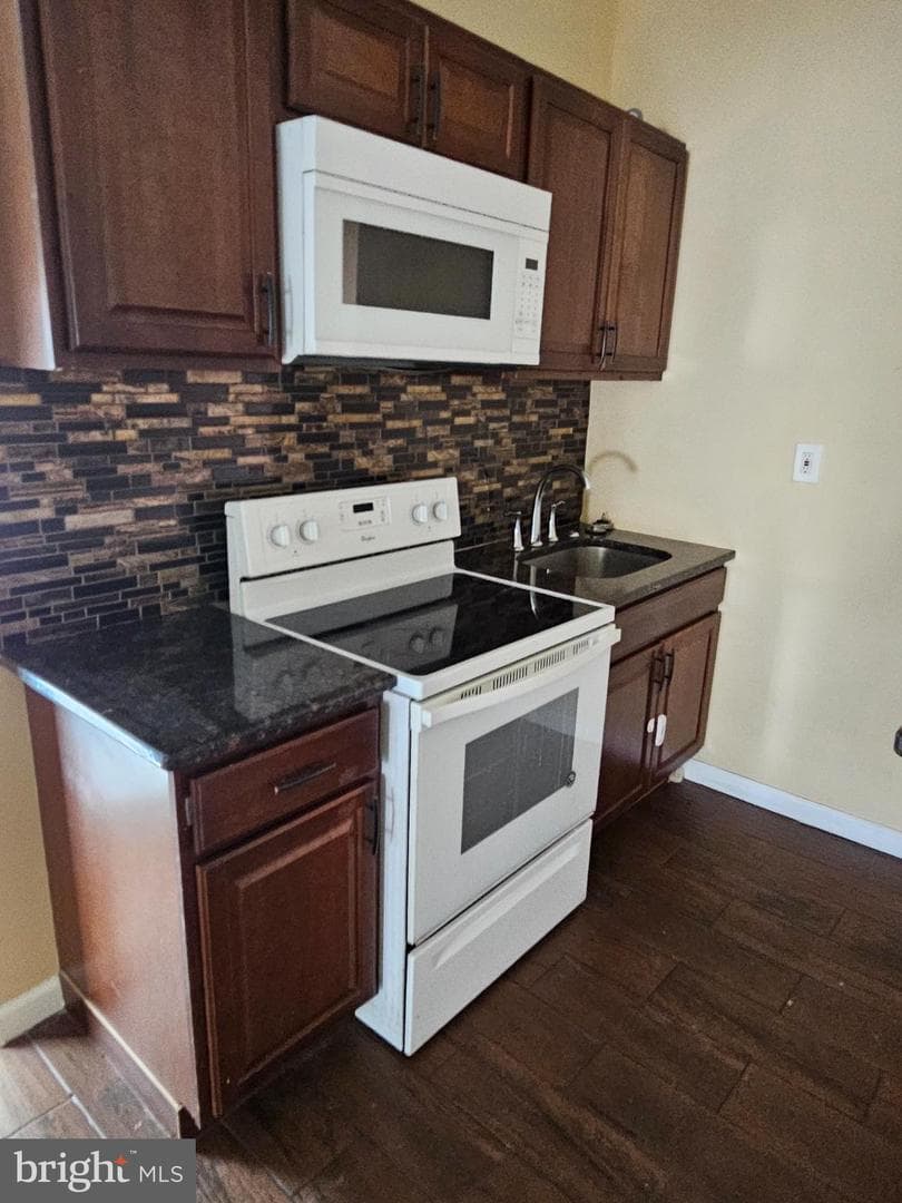 522 W Westmoreland Street photo 40