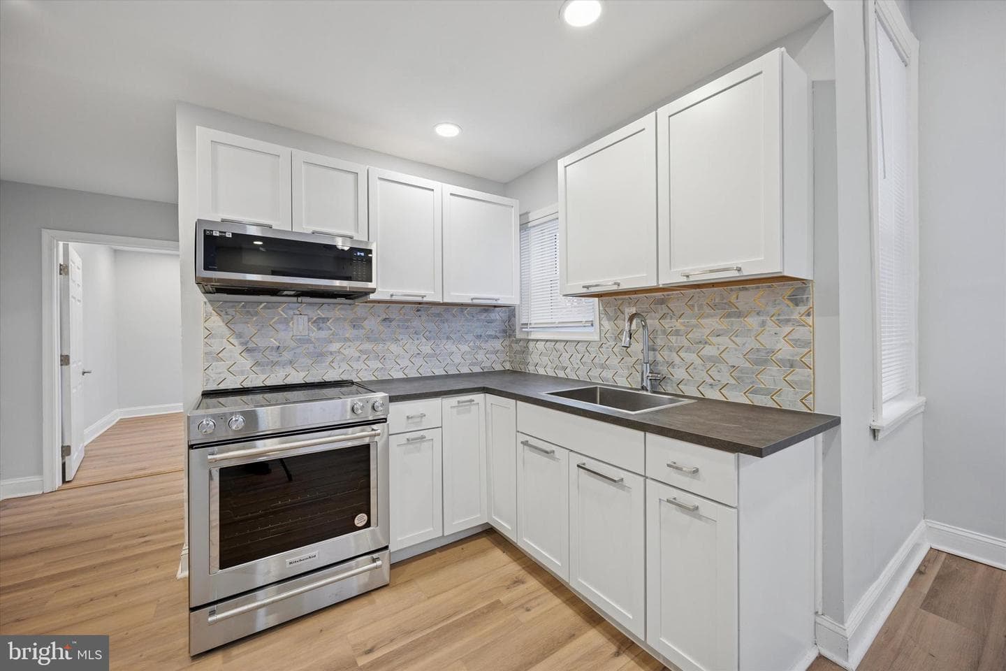 2253 N Delhi Street photo 7