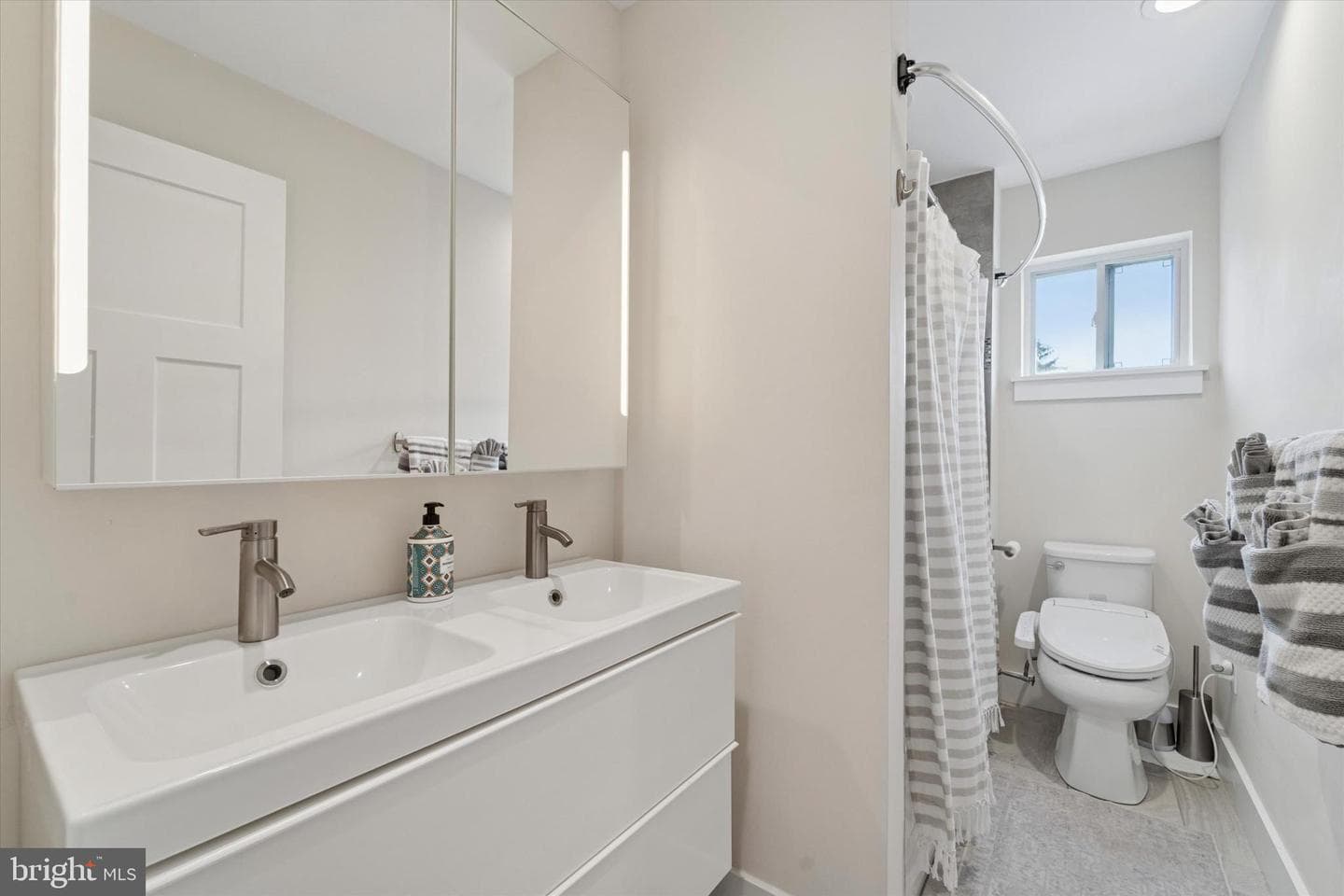 488 Evergreen Avenue photo 22