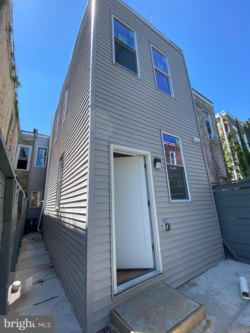 2539 N 30th Street photo 13