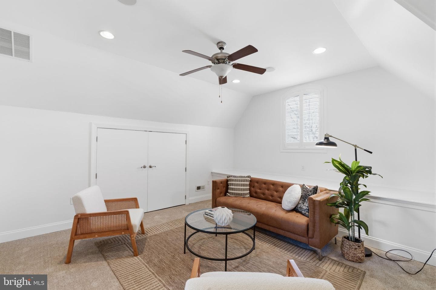 6622 Lincoln Drive photo 35