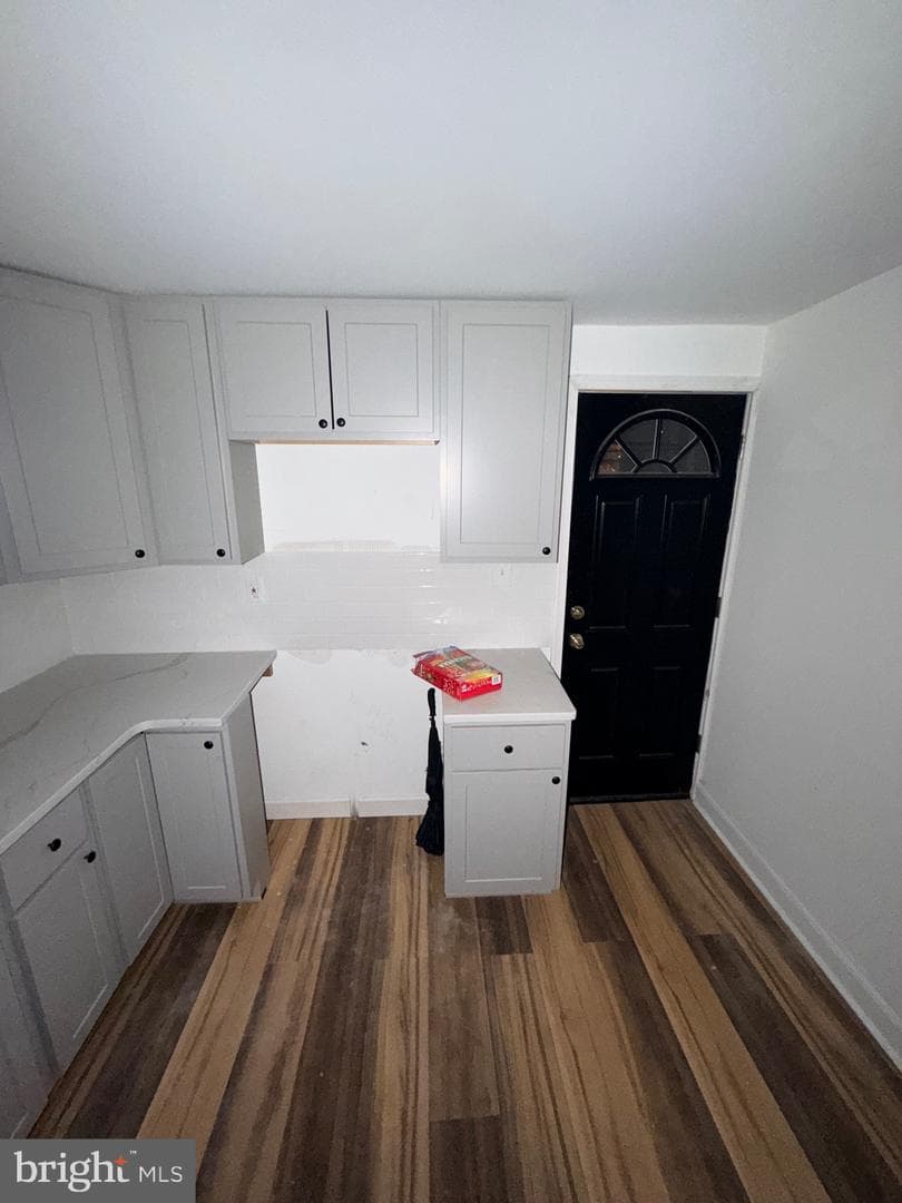614 Emily Street photo 5