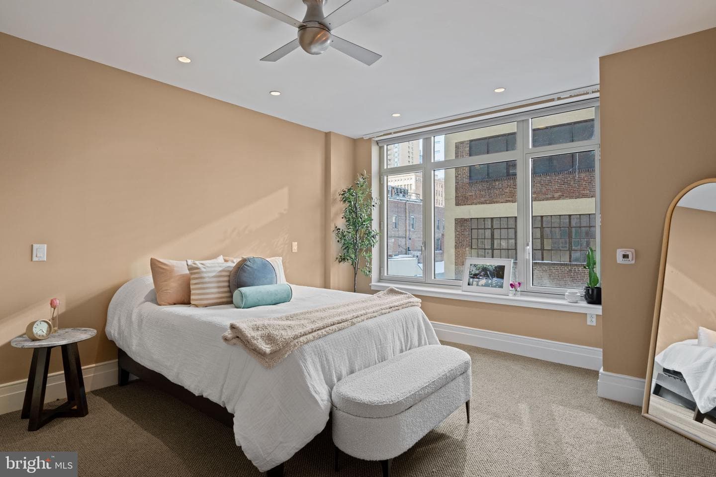 130 S 18th Street #503 photo 21