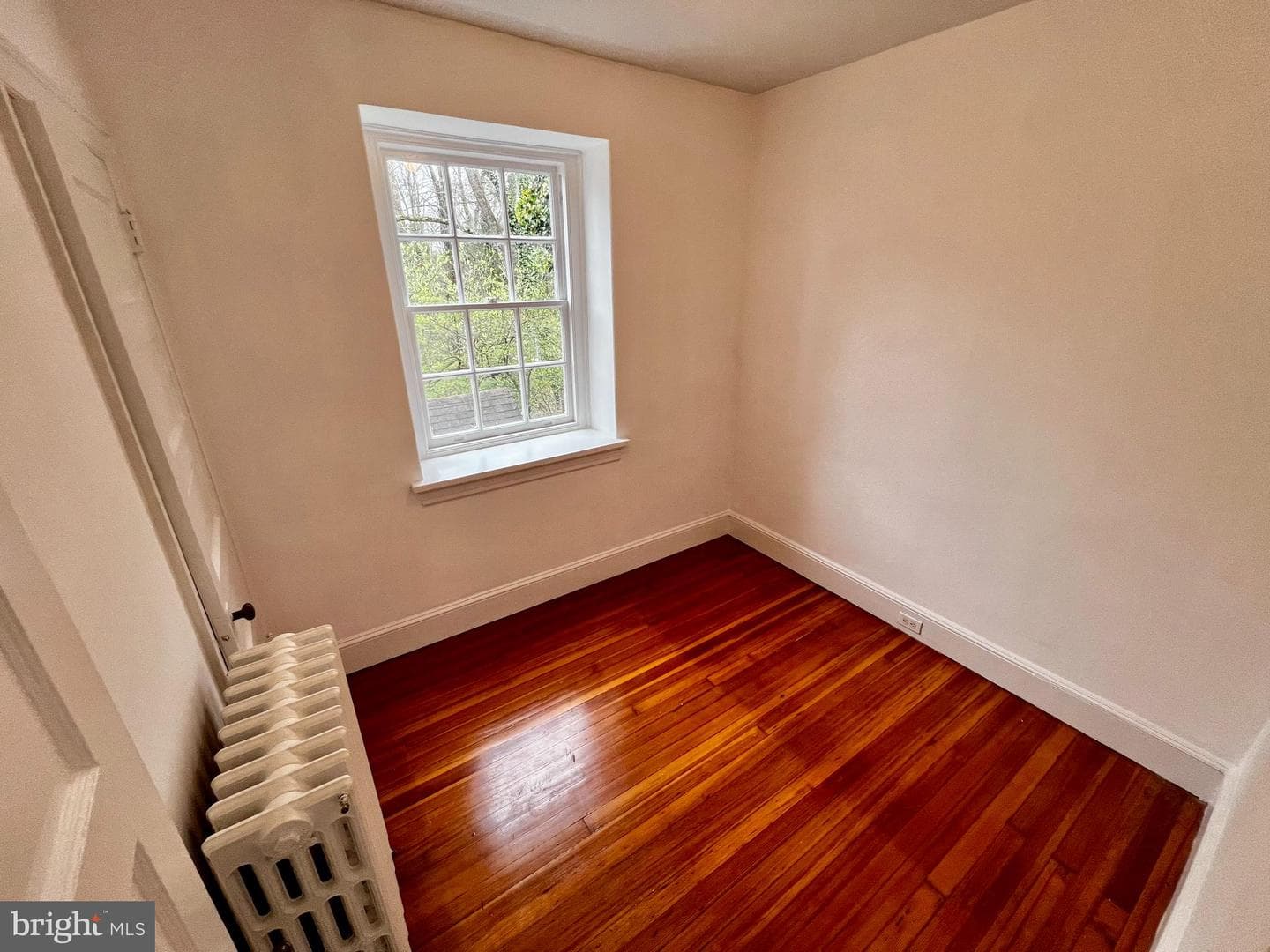 628 W Hortter Street photo 40