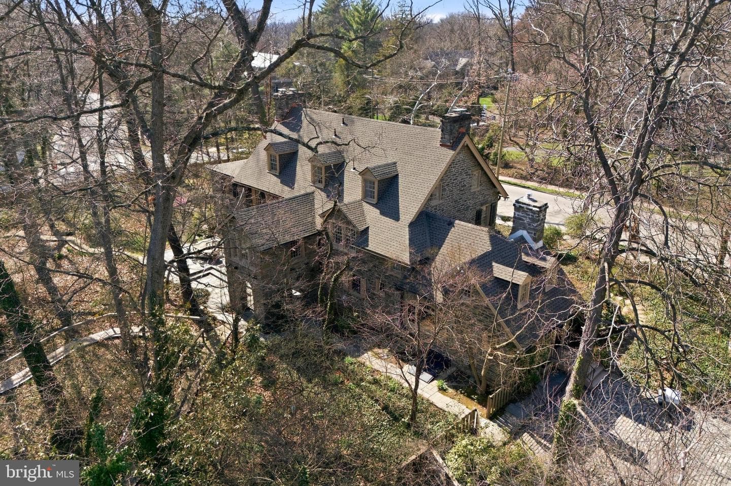 628 W Hortter Street photo 46