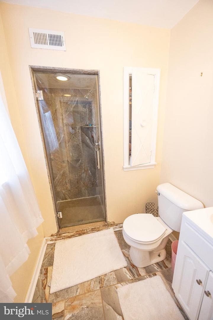 6336 Anderson Street photo 16