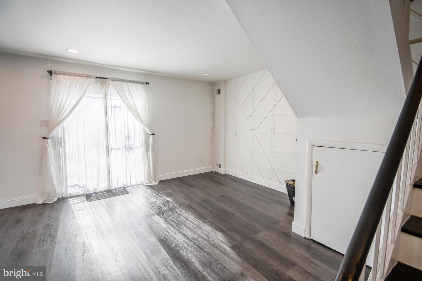 8430 Brunswick Place photo 12