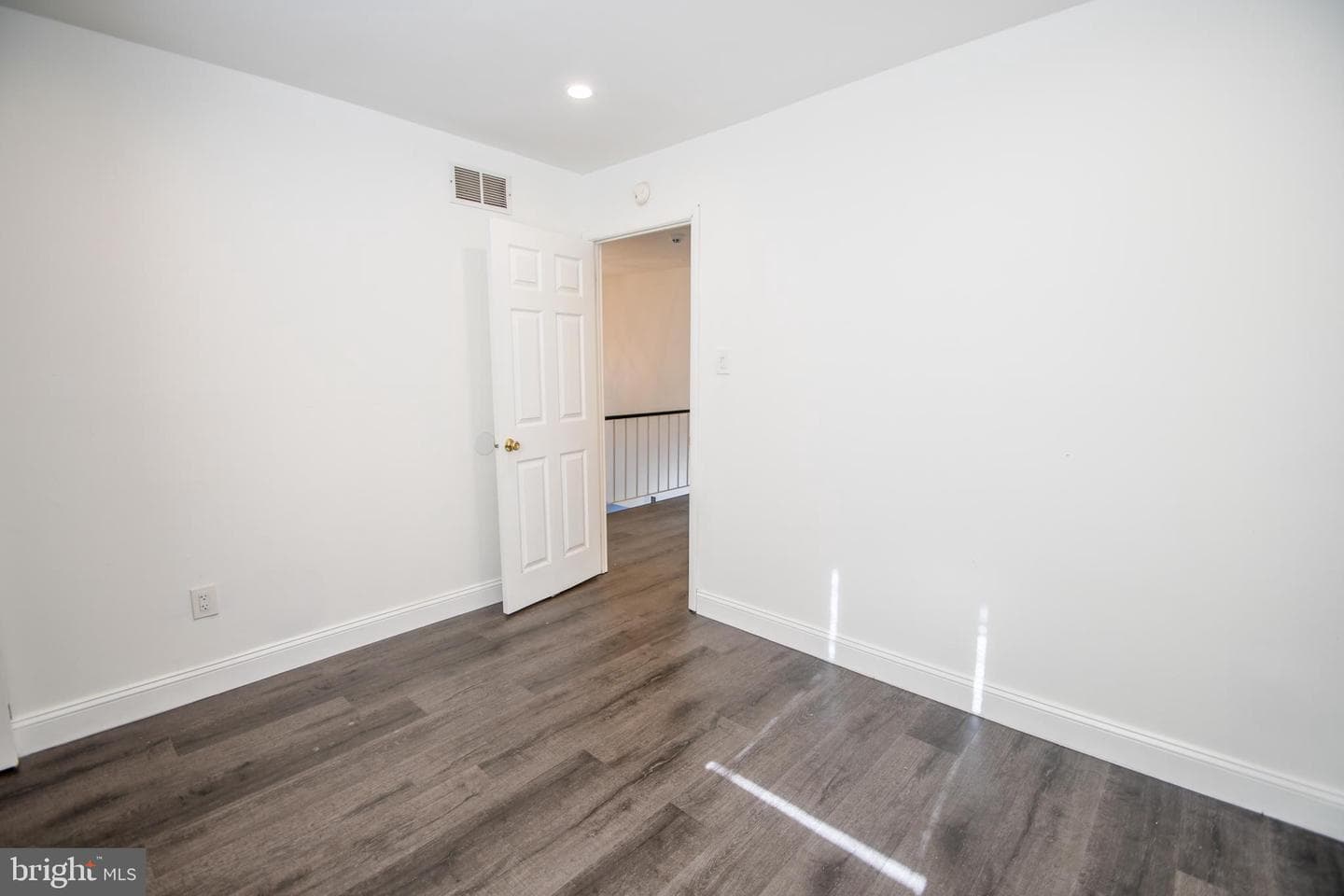 8430 Brunswick Place photo 17