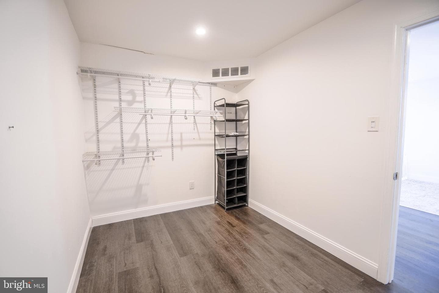 8430 Brunswick Place photo 23