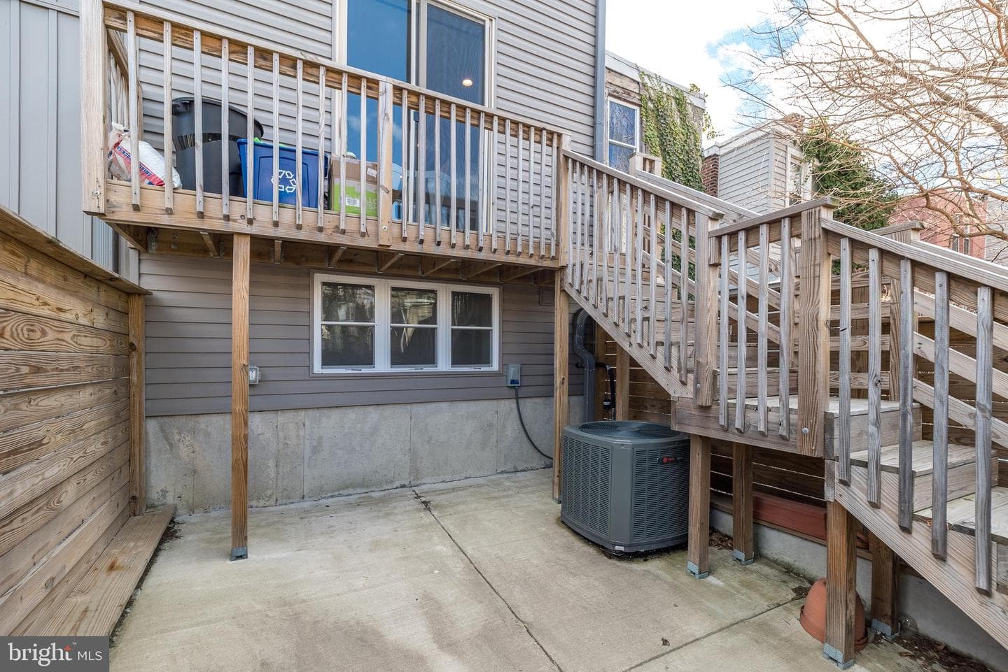 1817 Ingersoll Street photo 41