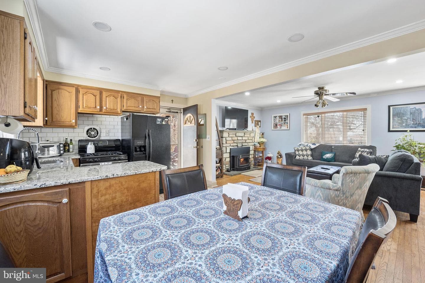 1439 Shelmire Avenue photo 8