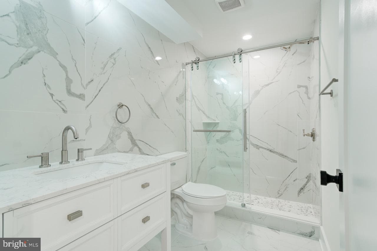 2622 E Harold Street photo 43
