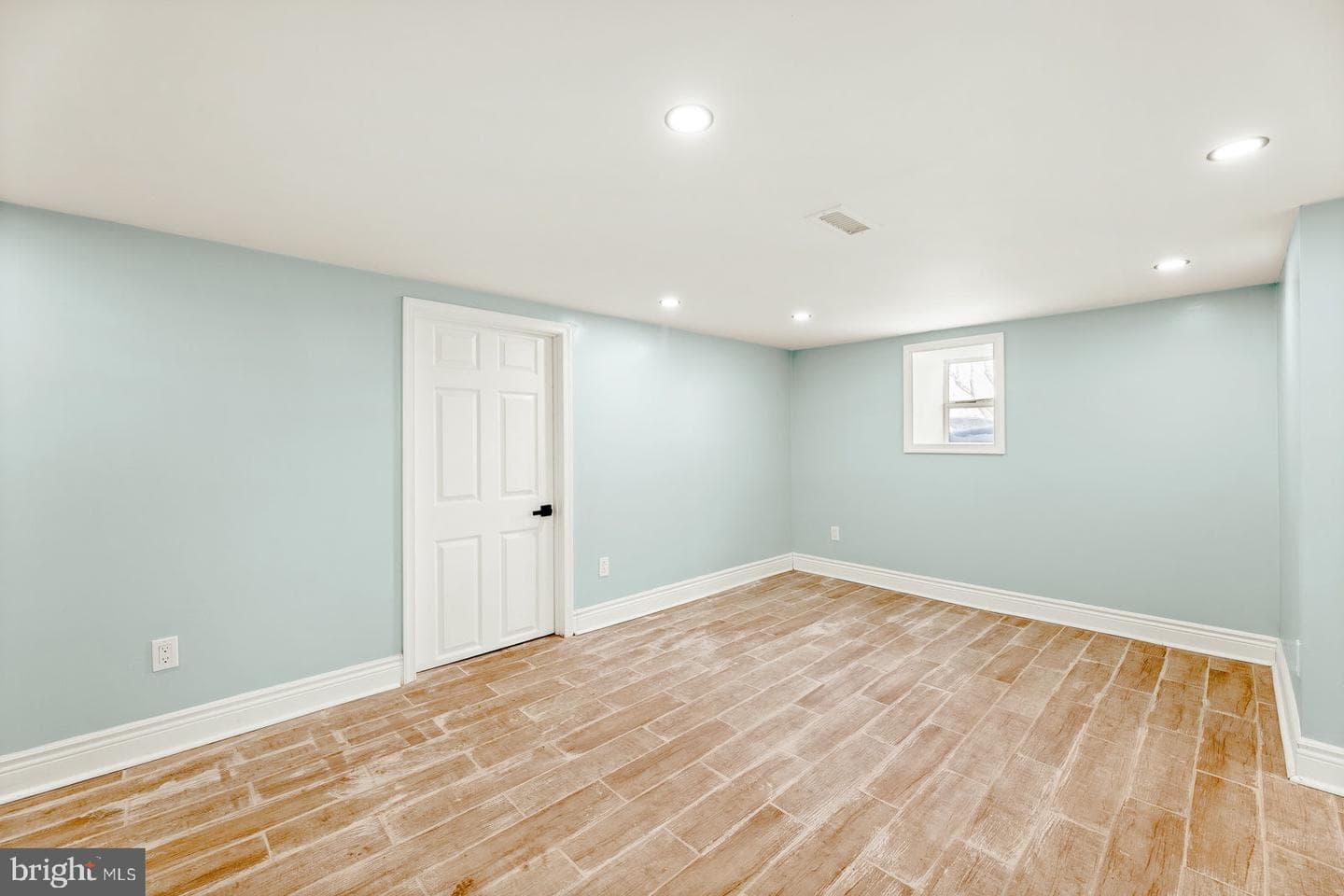 6059 Lawndale Avenue photo 33