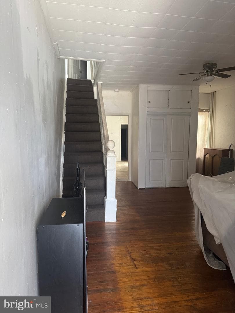 37 W Seymour Street photo 3