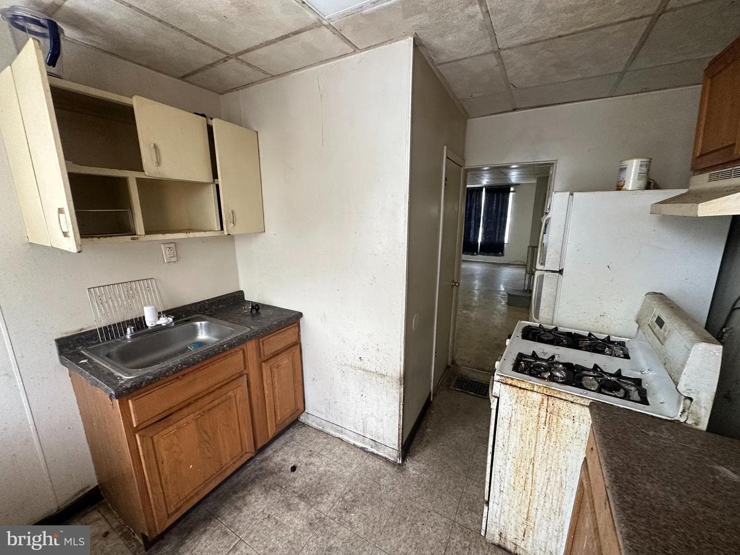 321 Cantrell Street photo 9