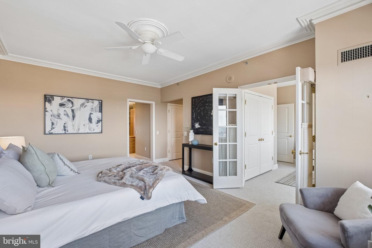 440 S Broad Street #2206 photo 12