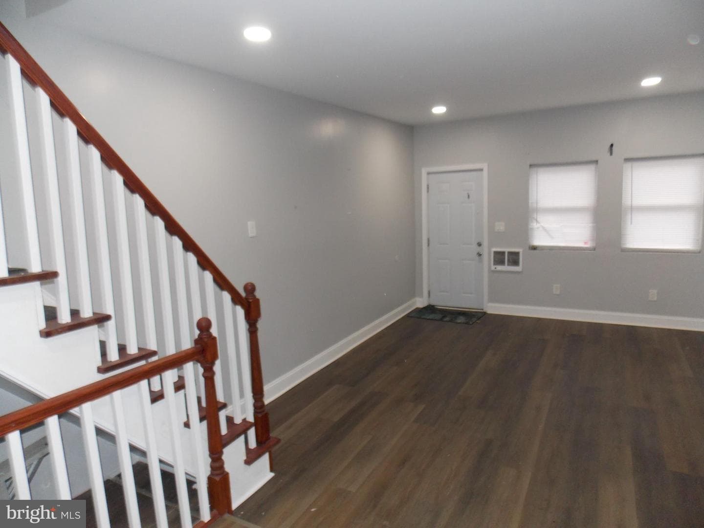 2416 N Orkney Street photo 4