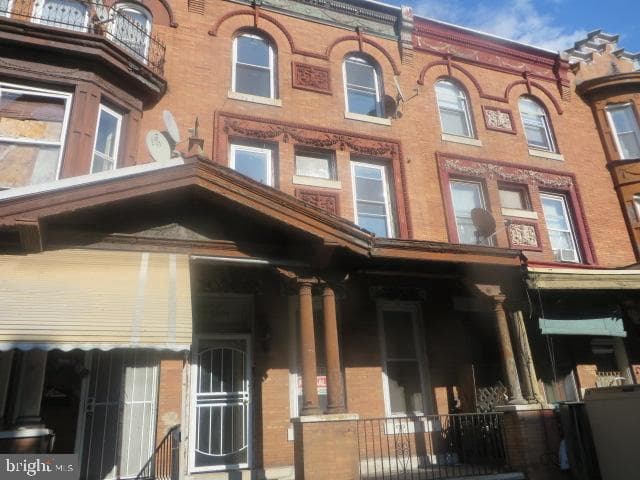 3737 N 15th Street