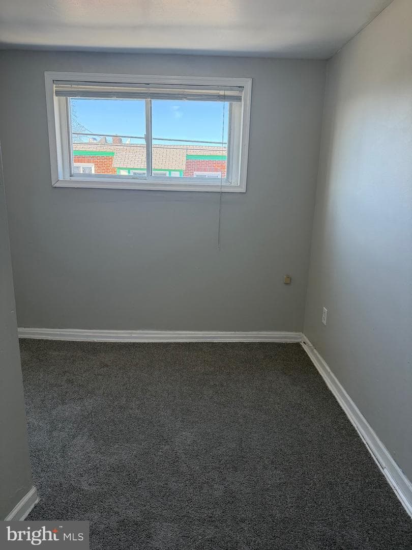 6839 Rodney Street photo 12