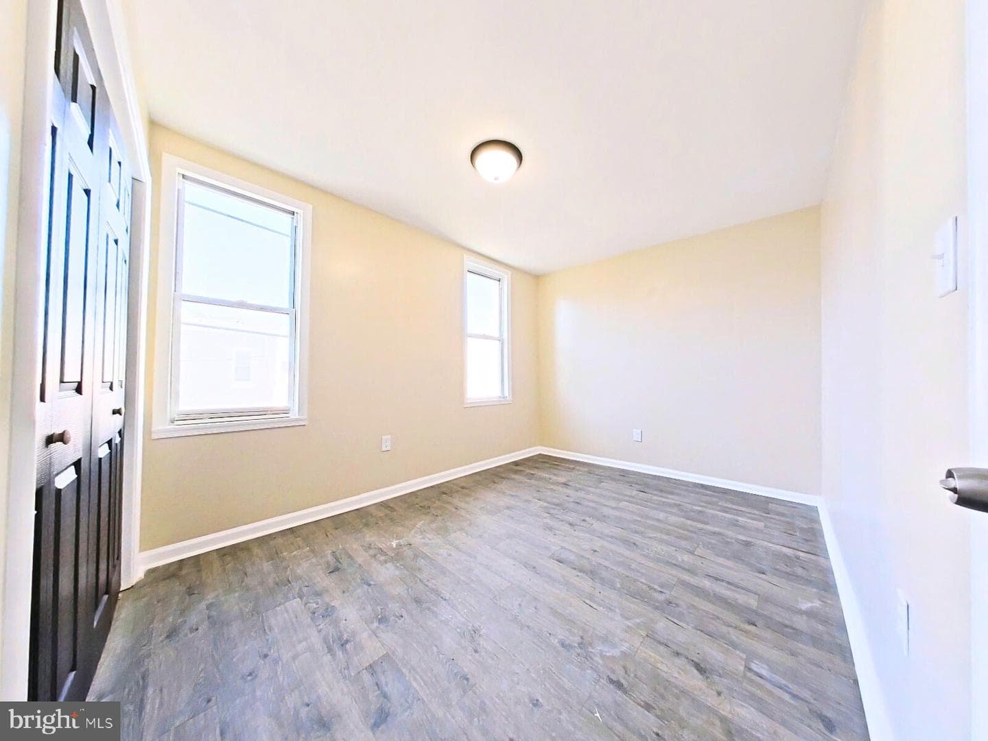 5943 Summer St photo 19