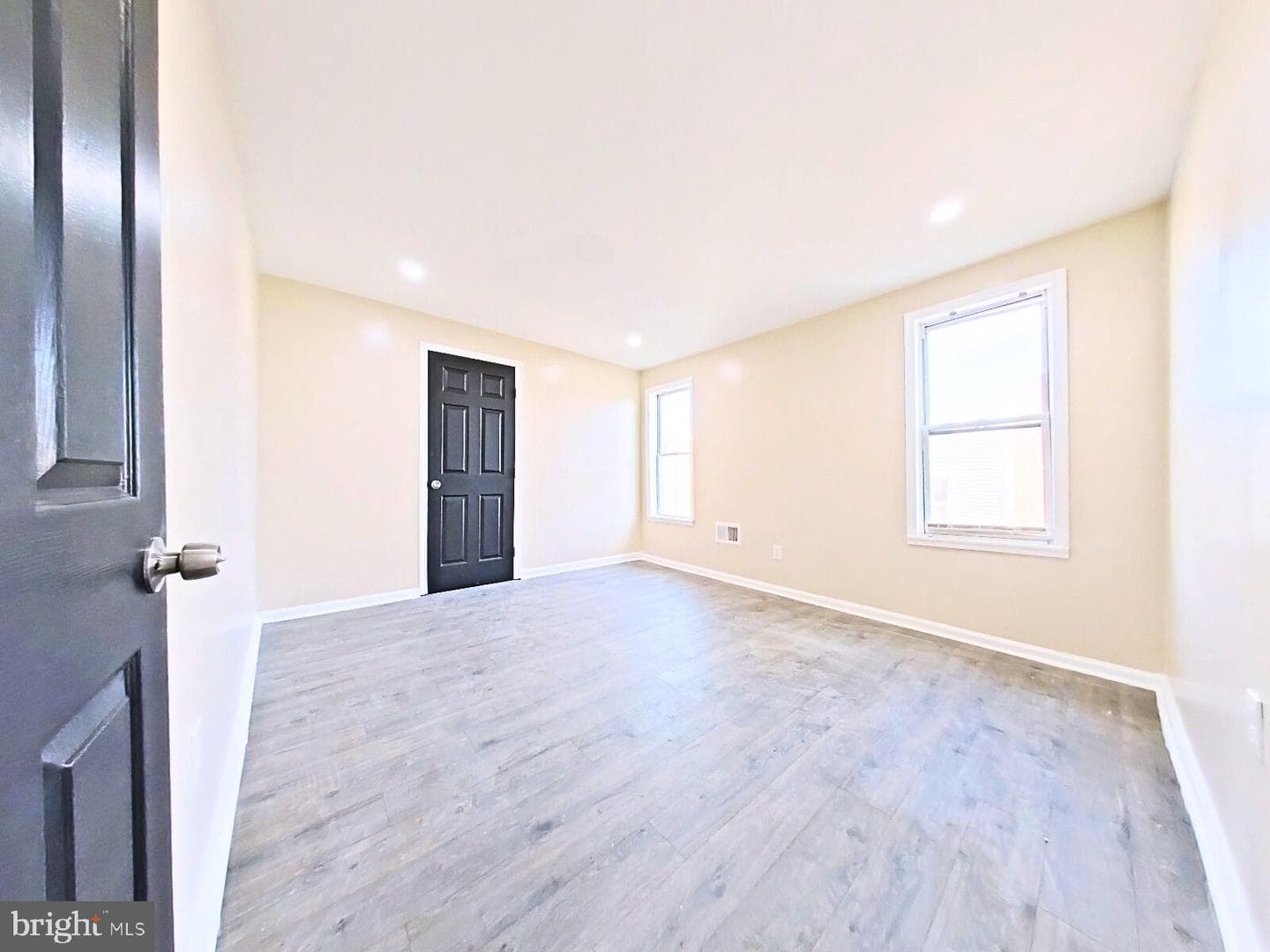 5943 Summer St photo 23