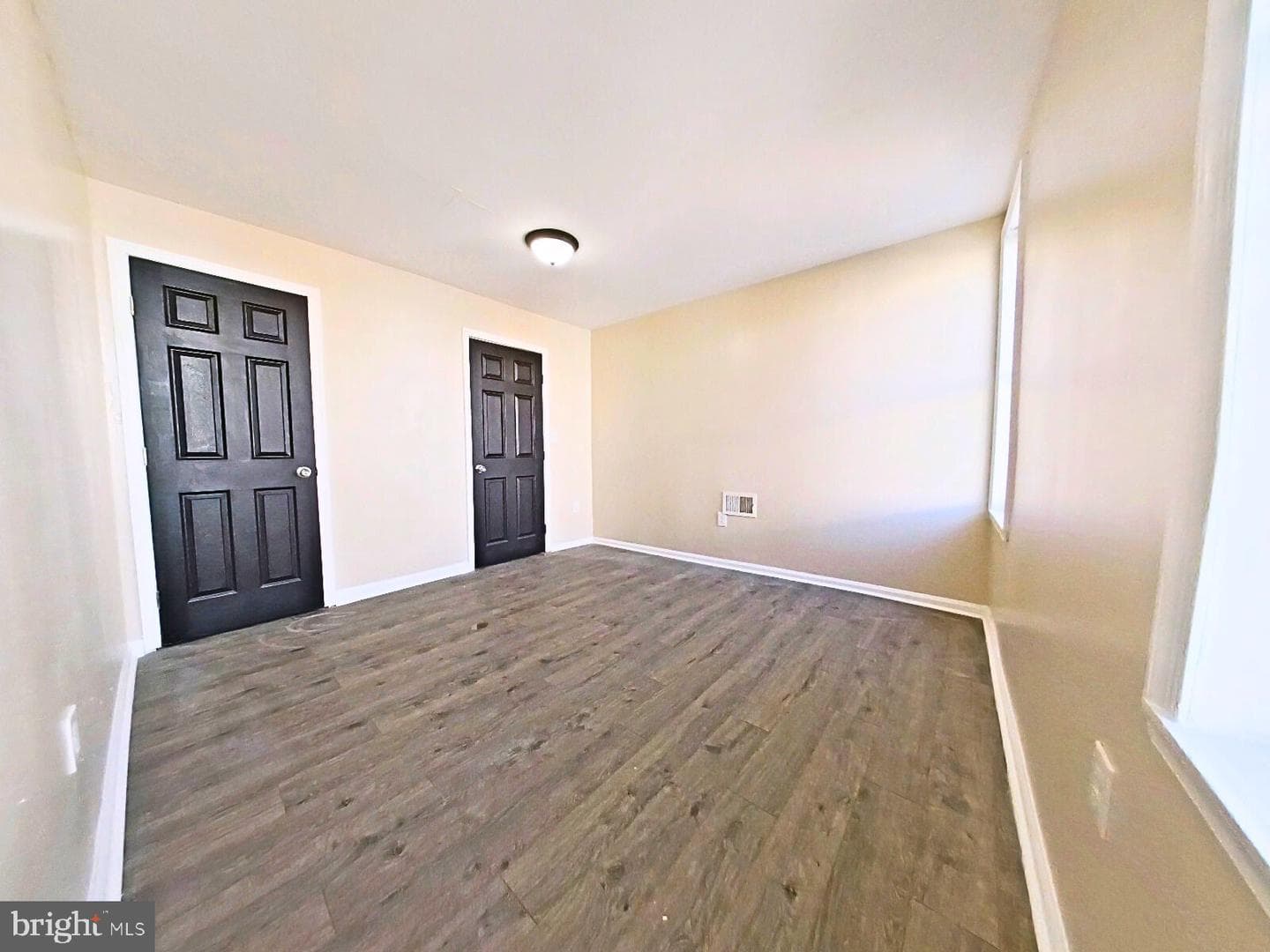 5943 Summer St photo 24