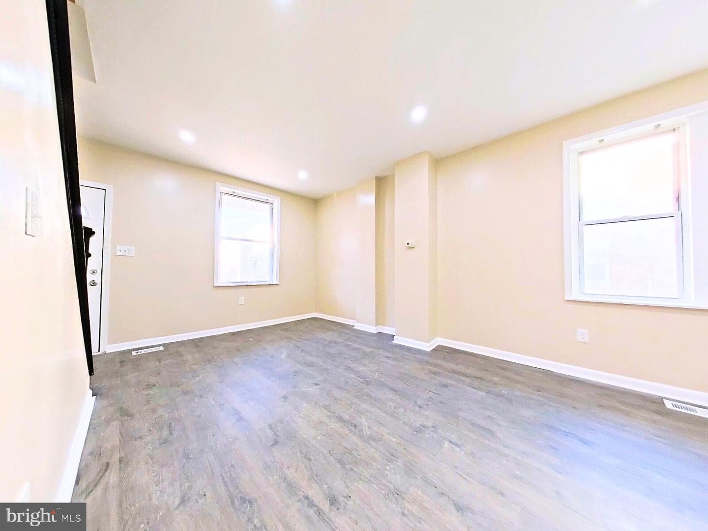 5943 Summer St photo 7