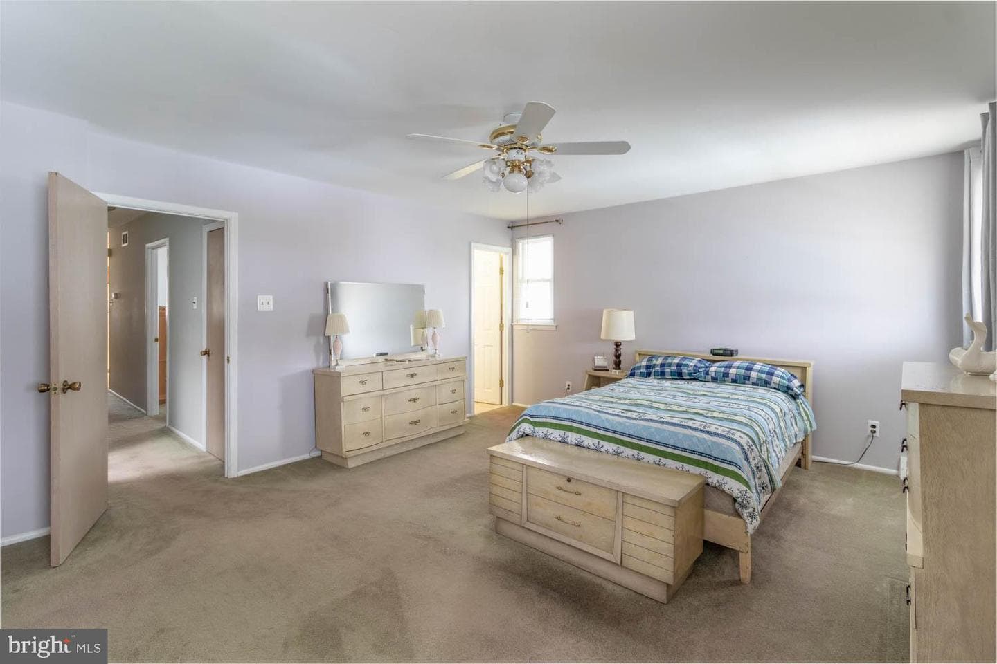 418 Densmore Road photo 16
