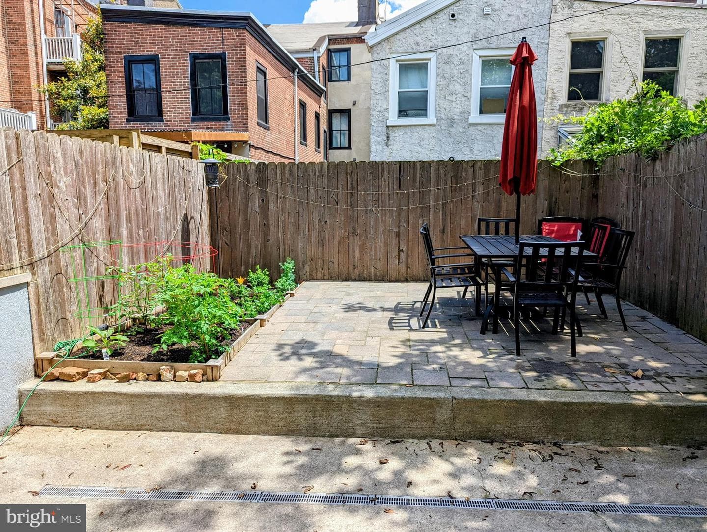 967 N Randolph Street photo 19
