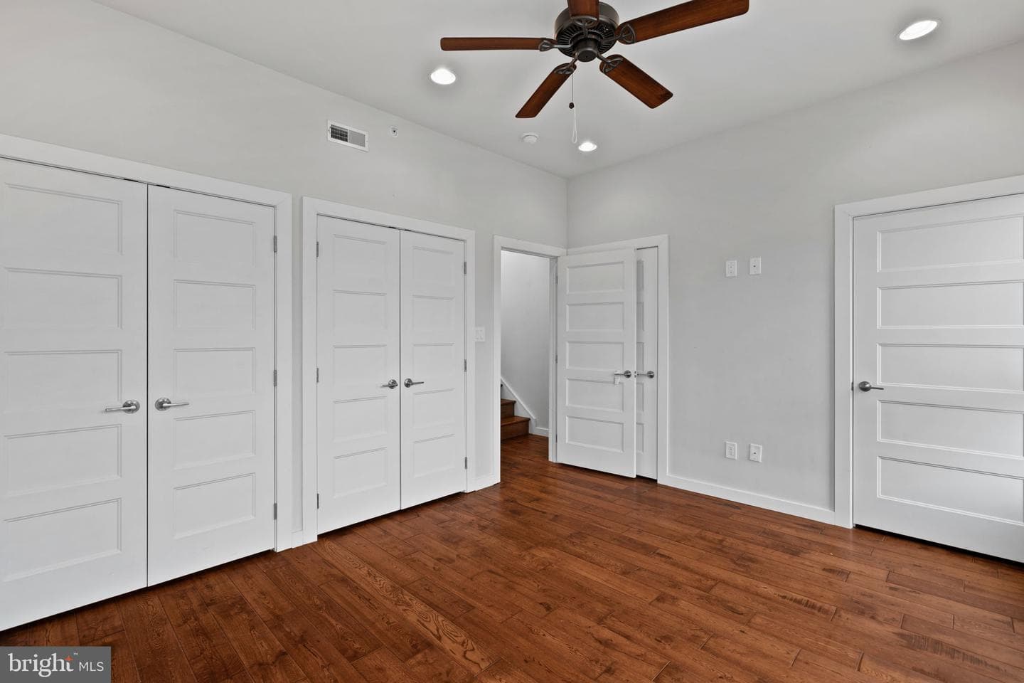 967 N Randolph Street photo 41