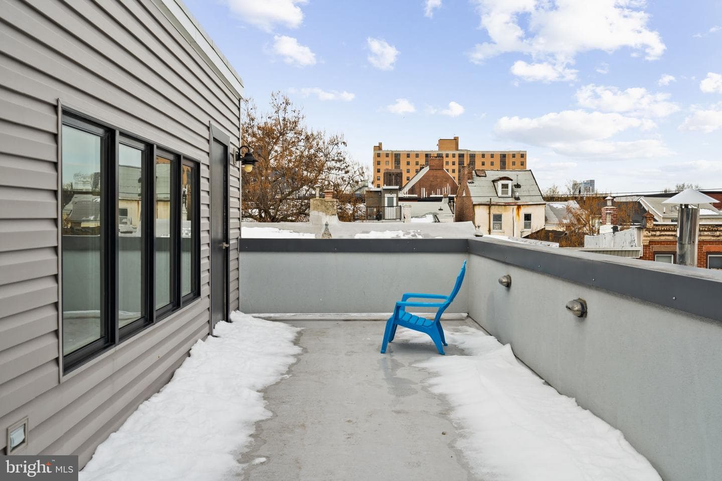 967 N Randolph Street photo 45